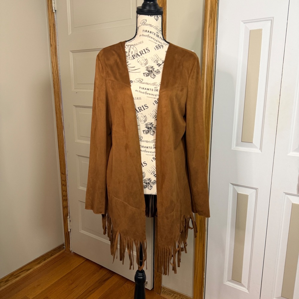 BCBGeneration Women Medium Cognac Faux Suede Tan Boho Fringe Open Blazer Western